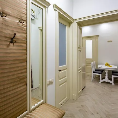 Apartment Avangard Sholom Aleikhem 1
