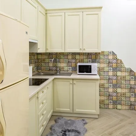 Avangard Sholom Aleikhem 1 *