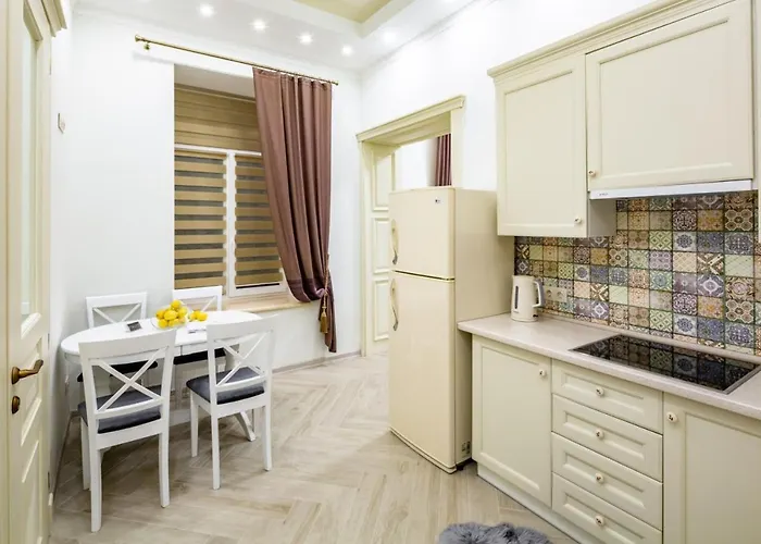 Avangard Sholom Aleikhem 1 *