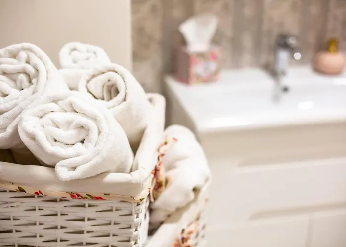 Avangard Sholom Aleikhem 1 *