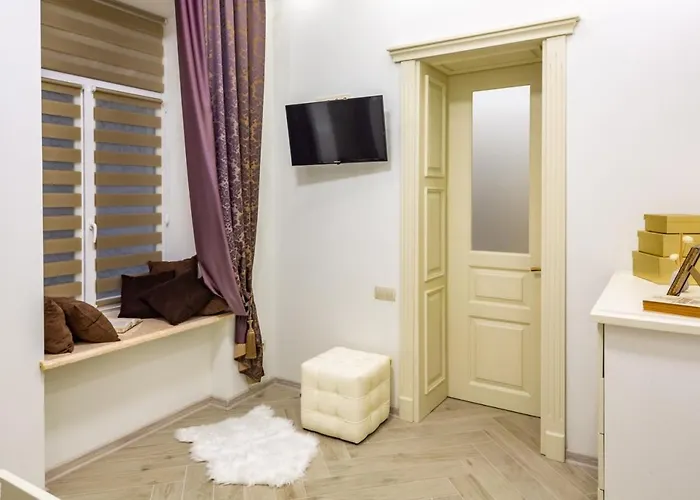 Avangard Sholom Aleikhem 1 * Lviv