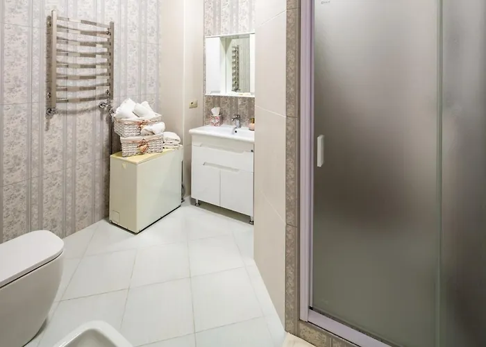 Avangard Sholom Aleikhem 1 *