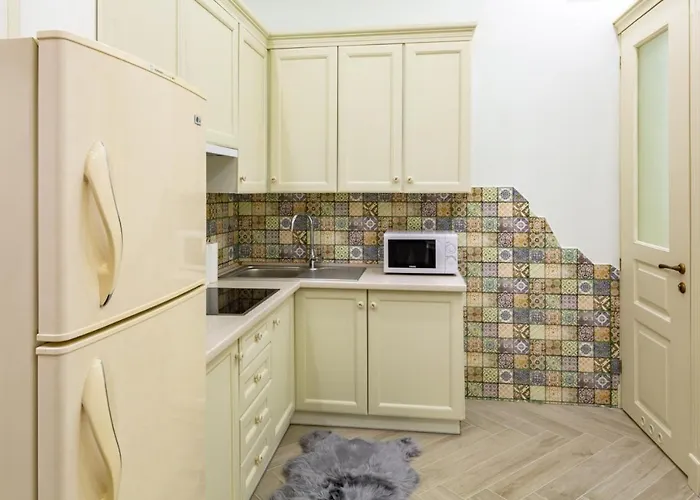 Avangard Sholom Aleikhem 1 *